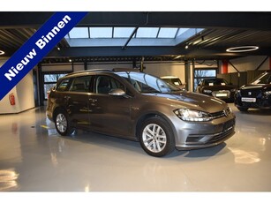 Volkswagen GOLF Variant 1.0 TSI Highline Automaat Panorama