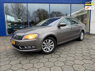 Volkswagen Passat 1.4 TSI Comfortline BlueMotion Navi - LMV