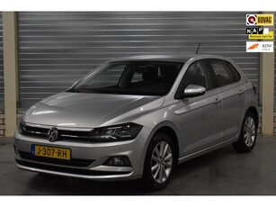 Volkswagen Polo 1.0 TSI Comfortline Business +