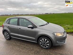 Volkswagen Polo 1.2-12V Comfortline / 5 drs