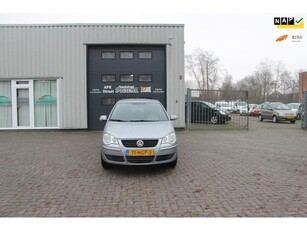 Volkswagen Polo 1.4-16V Comfortline