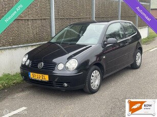 Volkswagen Polo 1.4-16V Comfortline AUTOMAAT/NAP/AIRCO/NWE