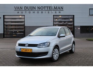 Volkswagen Polo 1.4-16V Comfortline / Automaat / Navigatie