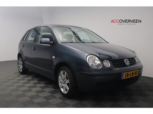 Volkswagen Polo 1.4-16V Comfortline (bj 2003)