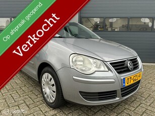 Volkswagen Polo 1.4-16V Comfortline Uitvoering _1Ste