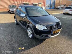 Volkswagen Polo 1.4-16V Cross