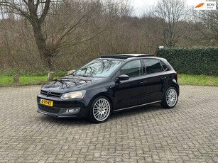 Volkswagen Polo 1.4-16V Highline PANO I CARPLAY I NWE APK I