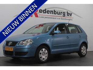 Volkswagen Polo 1.4-16V Trendline - 5 drs. - Clima / Radio