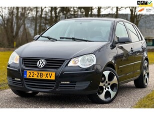 Volkswagen Polo 1.6-16V 105PK Optive Airco! 5deursSport