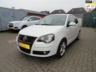 Volkswagen Polo 1.8 GTI SPORT CLIMA NAVI (VERWARMDE STOELEN)