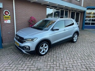 Volkswagen T-Cross Style Business R (bj 2020, automaat)