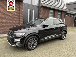 Volkswagen T-Roc 1.5 TSI Sport 150PK NAVPANOADAPTIVE