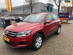 Volkswagen Tiguan 1.4 TSI - AIRCO - NAVIGATIE - TREKHAAK !