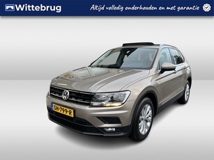 Volkswagen Tiguan 1.4 TSI Comfortline Business / PANO/