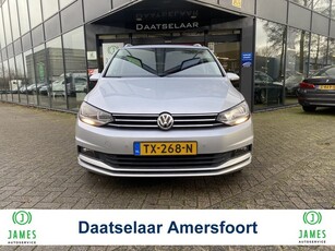 Volkswagen Touran 1.5 TSI Automaat Navi Camera (bj 2018)