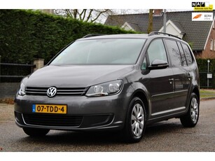 Volkswagen Touran 2.0 TDI Comfortline BlueMotion NAVI