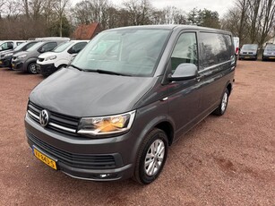 Volkswagen Transporter 2.0 TDI L1H1 Highline Leer / Navi /