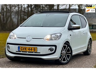 Volkswagen UP! 1.0 high up! 2016PanoramaNavigatie1 Jaar