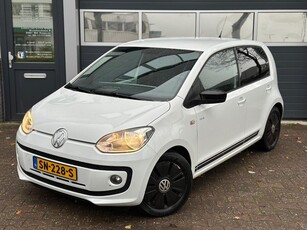 Volkswagen up! CLUB STOELVERWARMING/AIRCO (bj 2015)