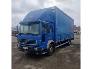 Volvo FL 220