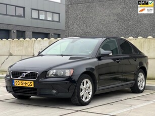 Volvo S40 1.8 Navigatie Trekhaak Leder stoelen