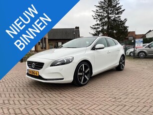 Volvo V40 1.6 T3 Summum