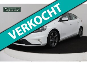 Volvo V40 2.0 D2 R-Design Business (NAVIGATIE