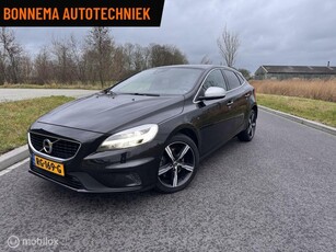 Volvo V40 2.0 T4 R-Design Pano Camera