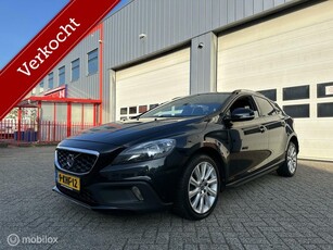 Volvo V40 Cross Country 2.0 D3 Momentum/ Verkocht Verkocht!!