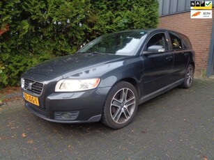 Volvo V50 1.6D DRIVe Kinetic,Navi,Airco,Cruise control