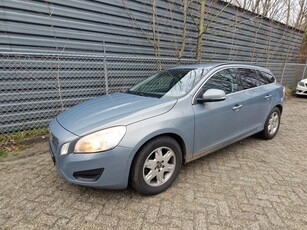 Volvo V60 2.0 D3 Summum (bj 2011)