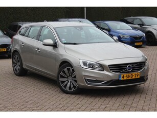 Volvo V60 2.4 D6 AWD Plug-In Hybrid Summum / Trekhaak /