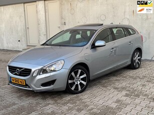 Volvo V60 2.4 D6 AWD Plug-In Summum BTW Leer Dak Vol opties