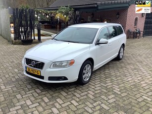 Volvo V70 2.0 Kinetic