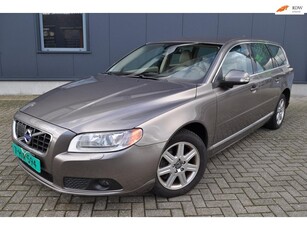 Volvo V70 2.0 T FOUR-C, Summum, BTW auto! Full option