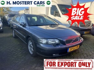 Volvo V70 2.4 D5 AWD Gtr. C.L. * AUTOMAAT * AIRCO * LEDER *