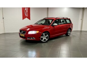 Volvo V70 2.5T R-Design (bj 2010, automaat)