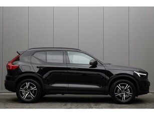 Volvo XC40 B3 Plus Dark Panoramadak H&K Audio