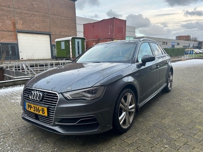 Audi A3 Sportback 1.4 e-tron PHEV S-Line Automaat Navi Clima