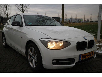 BMW 1-serie 116d High Executive LEDER/LMV/TREKHAAK