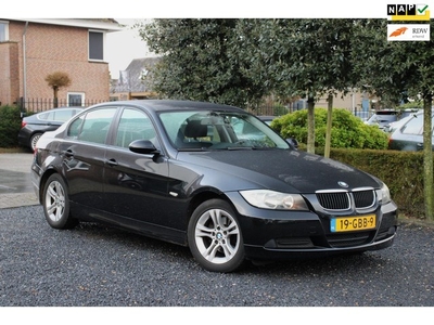 BMW 3-serie 318i NL - Auto Cruise Clima PDC