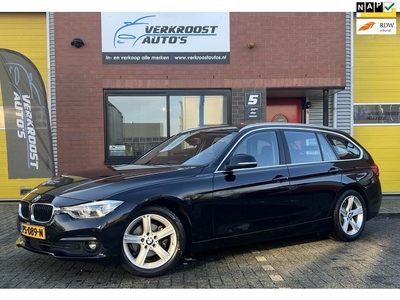 BMW 3-serie Touring 320d executive. adaptive cruise.