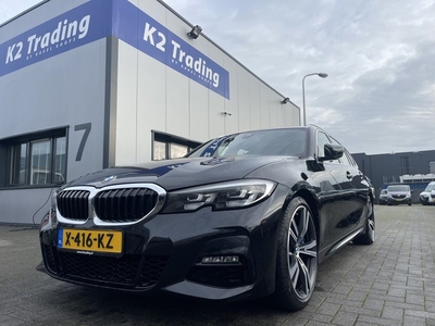 BMW 3 Serie Touring 330d M SPORT PAKKET 19