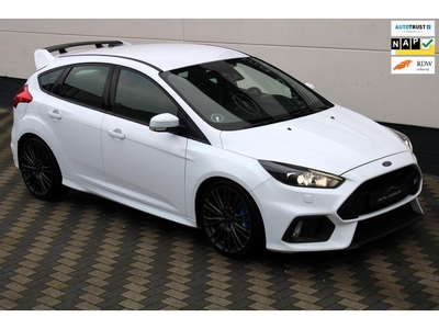 Ford Focus 2.3 RS AWD 350PK Recaro Navi Camera Xenon BTW !!