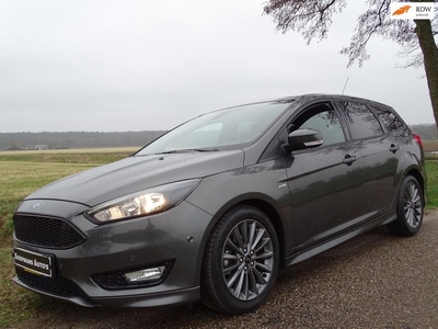 Ford Focus Wagon 1.0 ST-Line