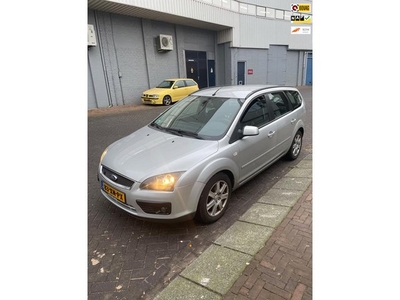 Ford Focus Wagon 1.8-16V Ambiente Flexifuel