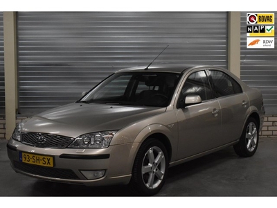 Ford Mondeo 1.8-16V Platinum 1e Eigenaar Dealer Onderhouden