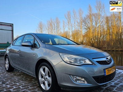 Opel Astra 1.4 Turbo Edition 2e eigenaar dealer onderhouden