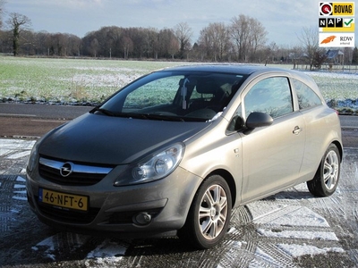 Opel Corsa 1.2-16V `111` Edition + Trekhaak