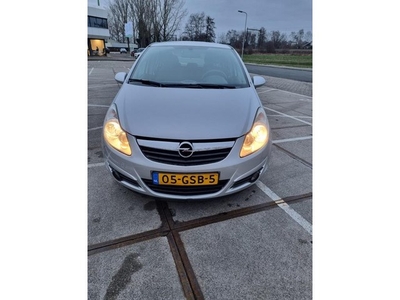 Opel Corsa 1.4-16V Enjoy